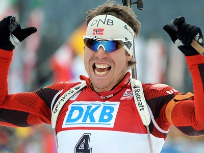 Я считаю, что норвежец вообще выиграет эту гонку. Здесь особо ничего и не опишешь, просто он сейчас