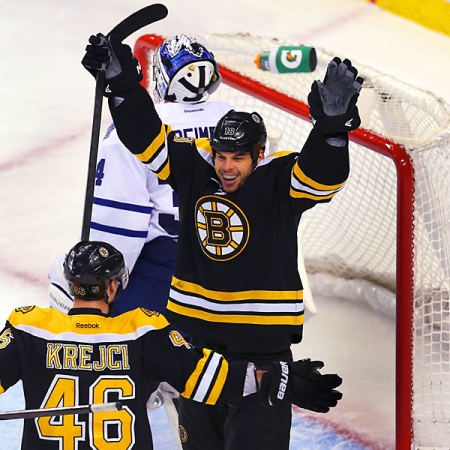 Баффало - Бостон

Баффало что-то не ладится игра и довольно низко упустились в таблице, на счету