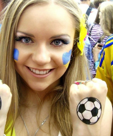 [center]Аякс и Фейеноорд лидеры чемпионата и в этом матче фаворит Аякс имеющий четырех матчевую