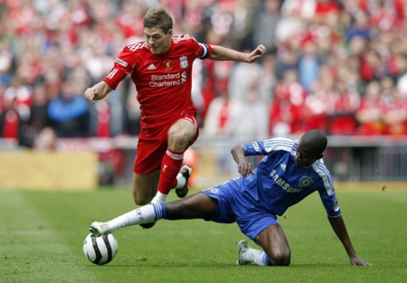 [center]Для Ливерпуля этот матч намного важнее. Во первых это реальный шанс зацепить хоть какой-то