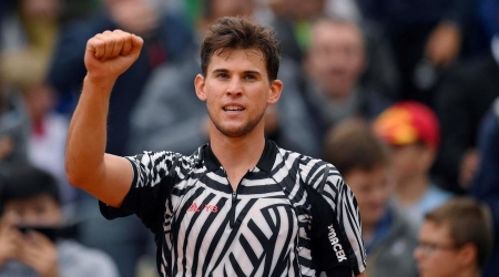 В 1/4 на турнире в Галле (Германия) Доминик Тим сыграет против Филиппа Кольшрайбера.

Здесь для